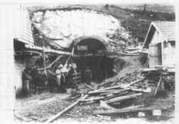 Acceso a tunel.jpg (123KB)