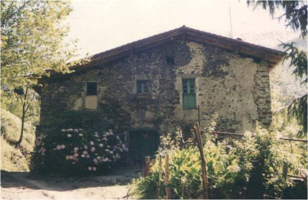 Fachada. 2001. Foto: Xabier Cabezón