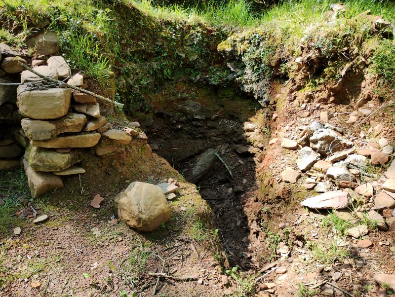 Vista del horno de Txingurri ya excavado
